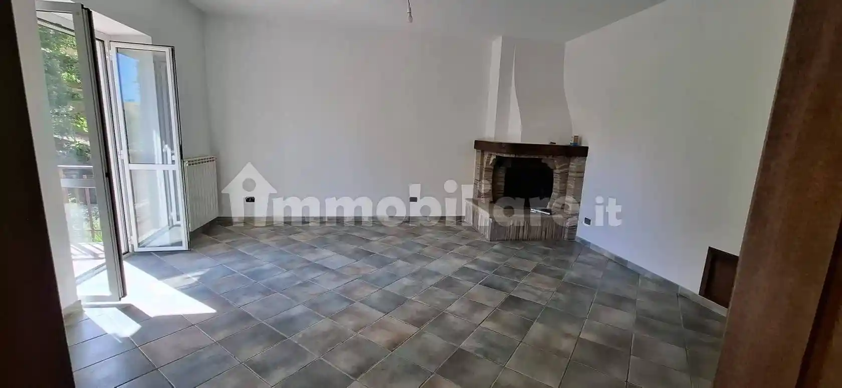 Appartamento in vendita a Riano