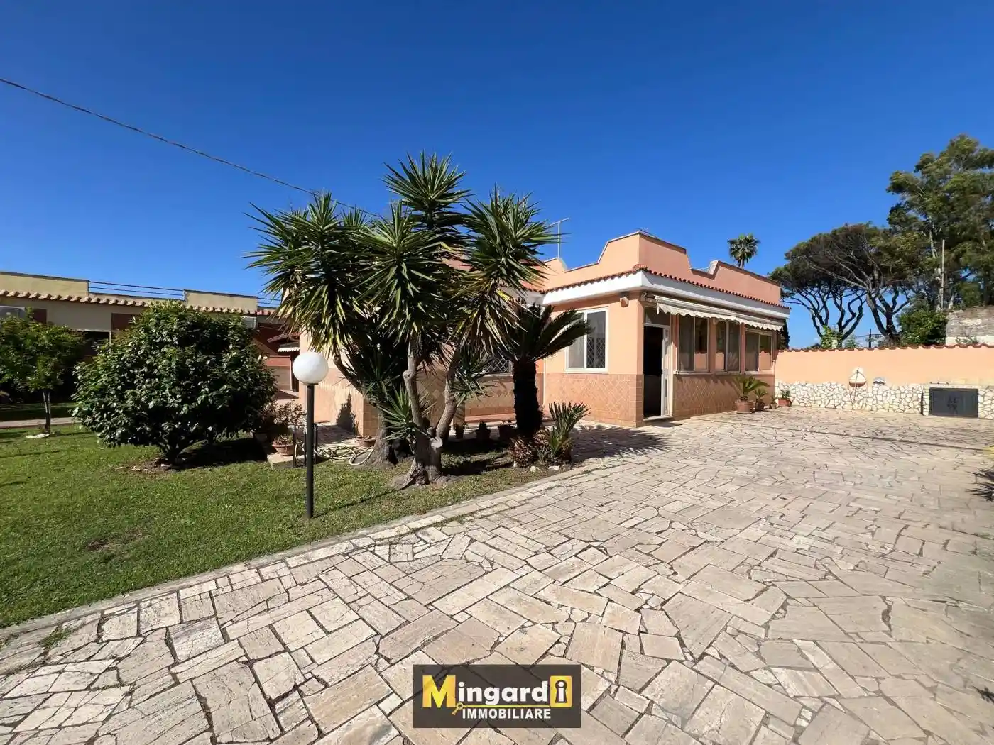 Villa in vendita a Nettuno
