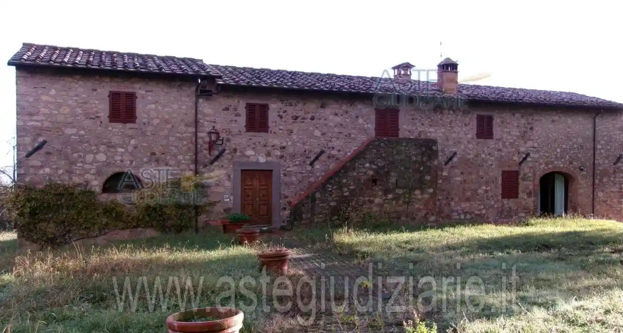 Villa in vendita a Collesalvetti