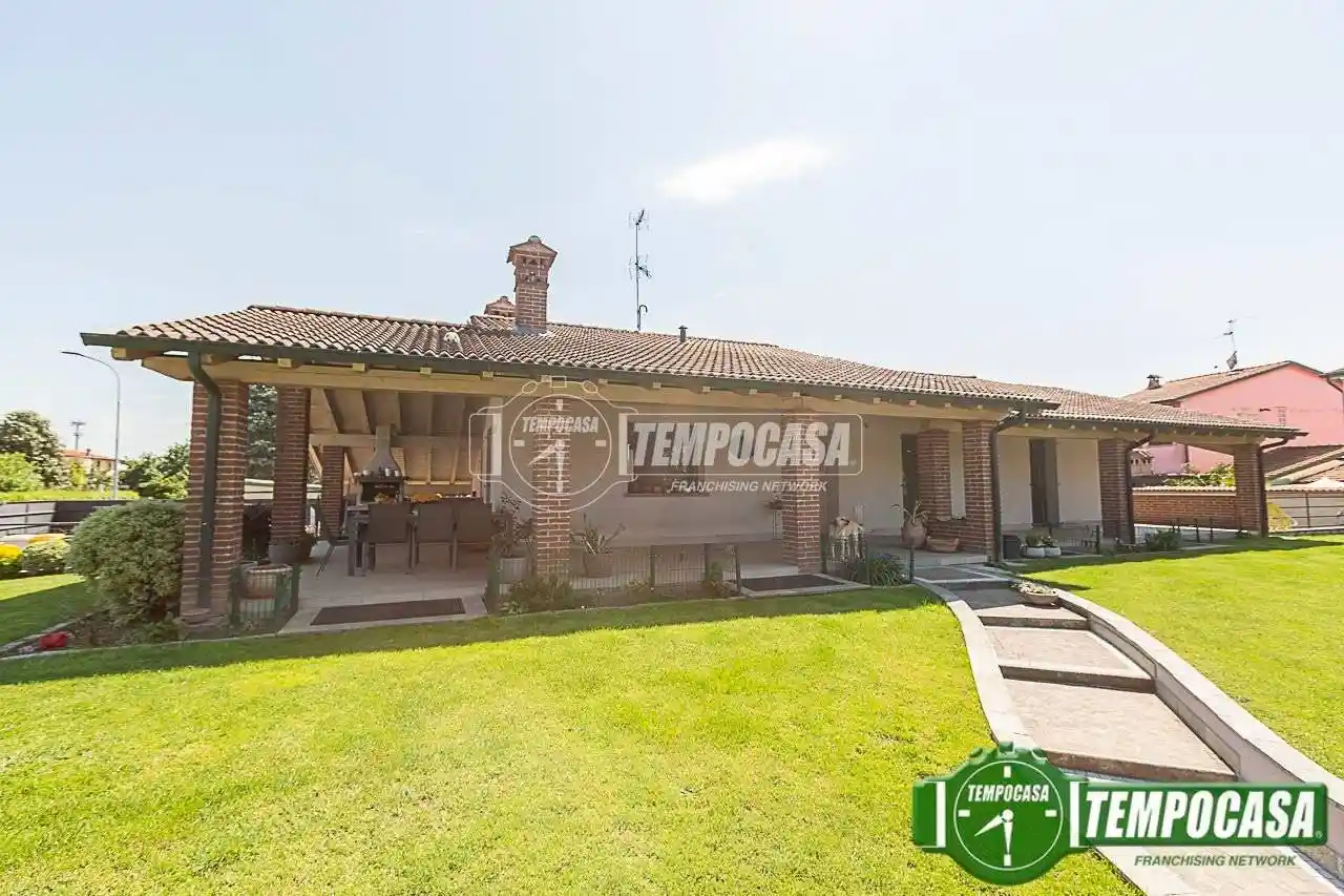 Villa in vendita a Casaletto Ceredano