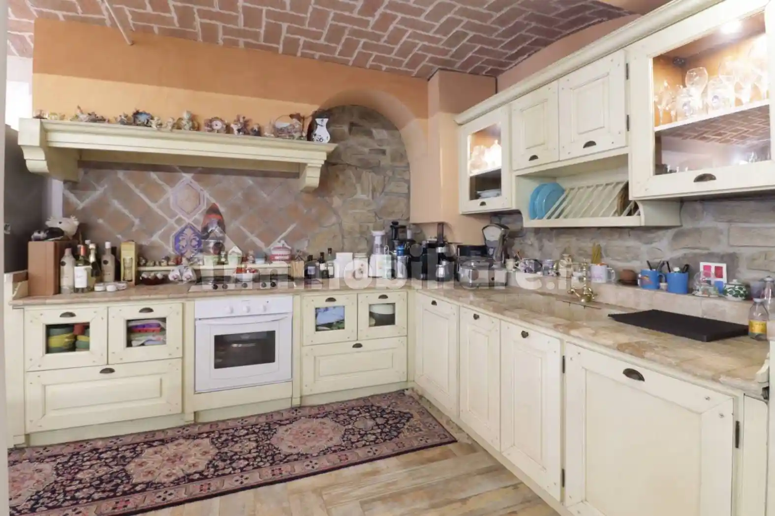 Rustico - Casale in vendita a Correggio
