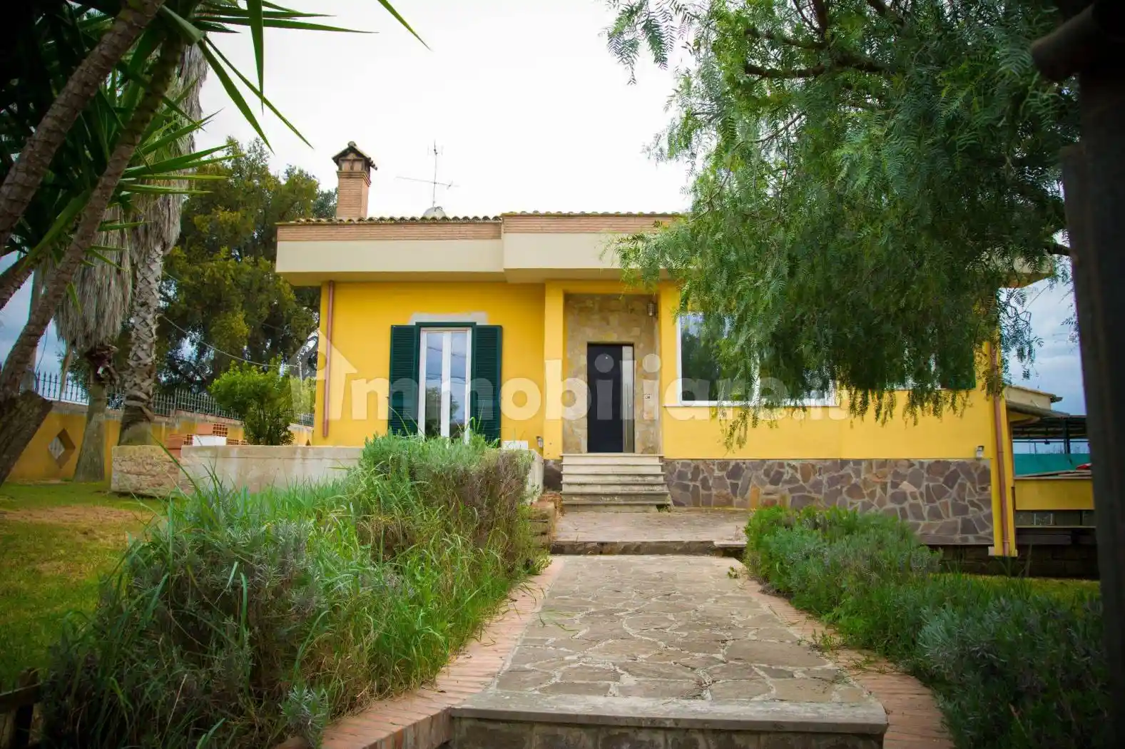 Villa in vendita a Nettuno