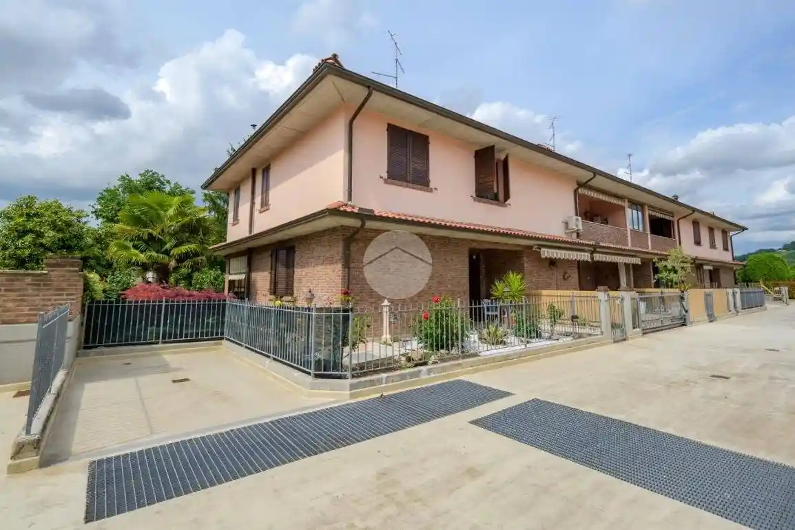 Villetta a schiera in vendita a Savignano sul Panaro