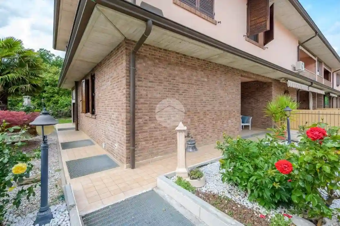 Villetta a schiera - foto 3