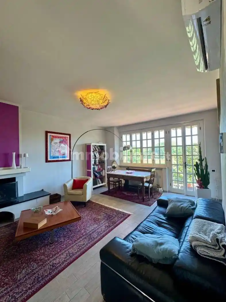 Casa indipendente in vendita a Lucca