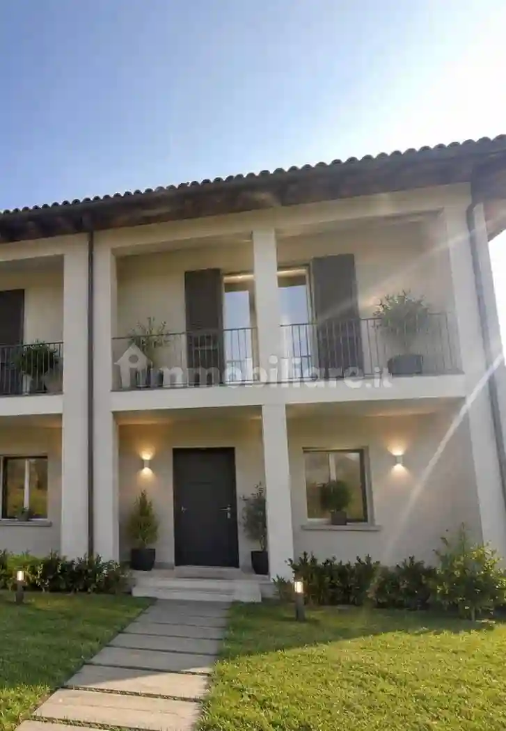 Villetta a schiera - foto 2