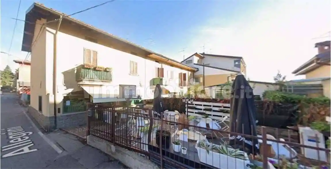 Casa indipendente in vendita a Ponte San Pietro