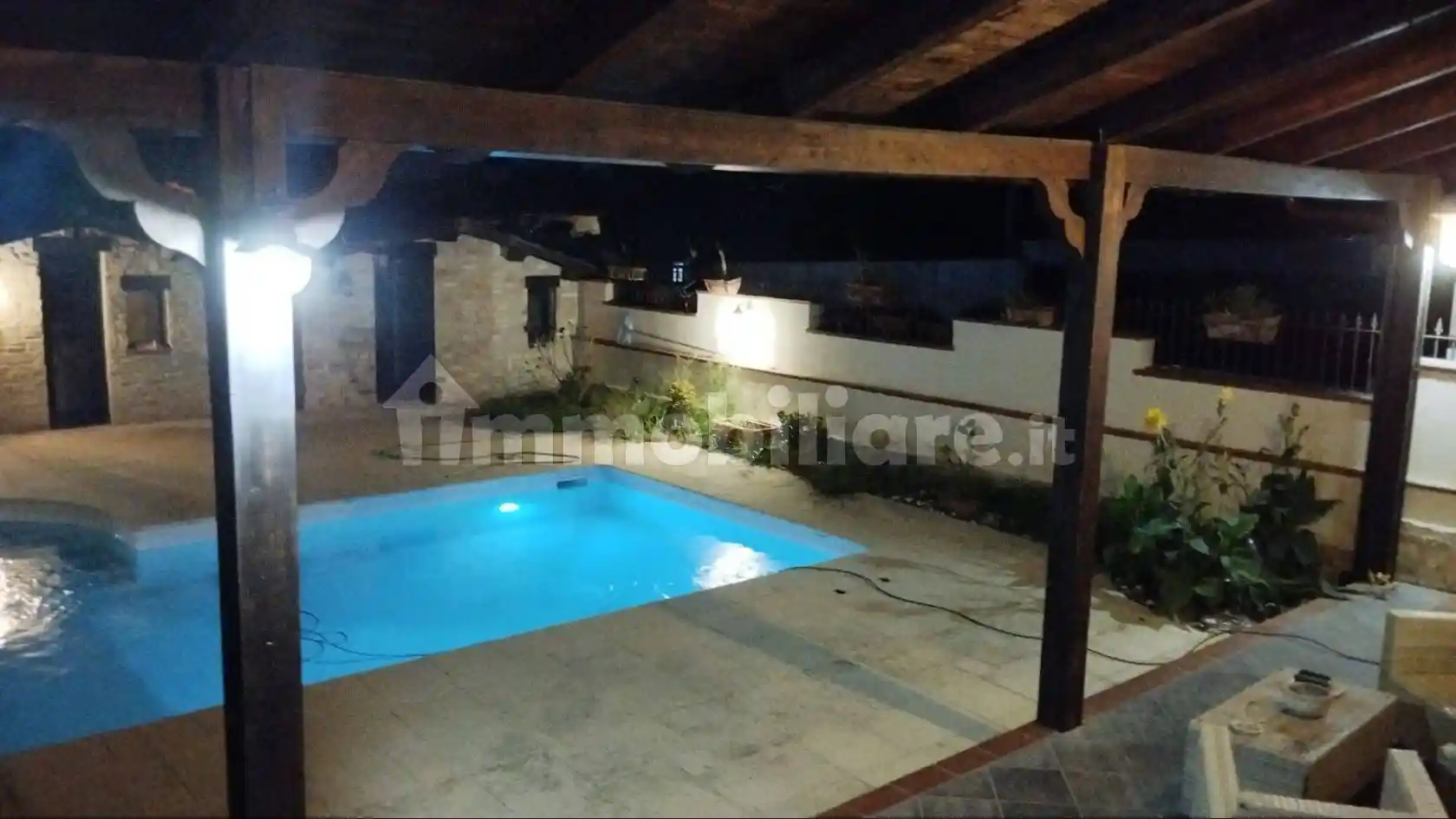 Villa in affitto a Giugliano in Campania