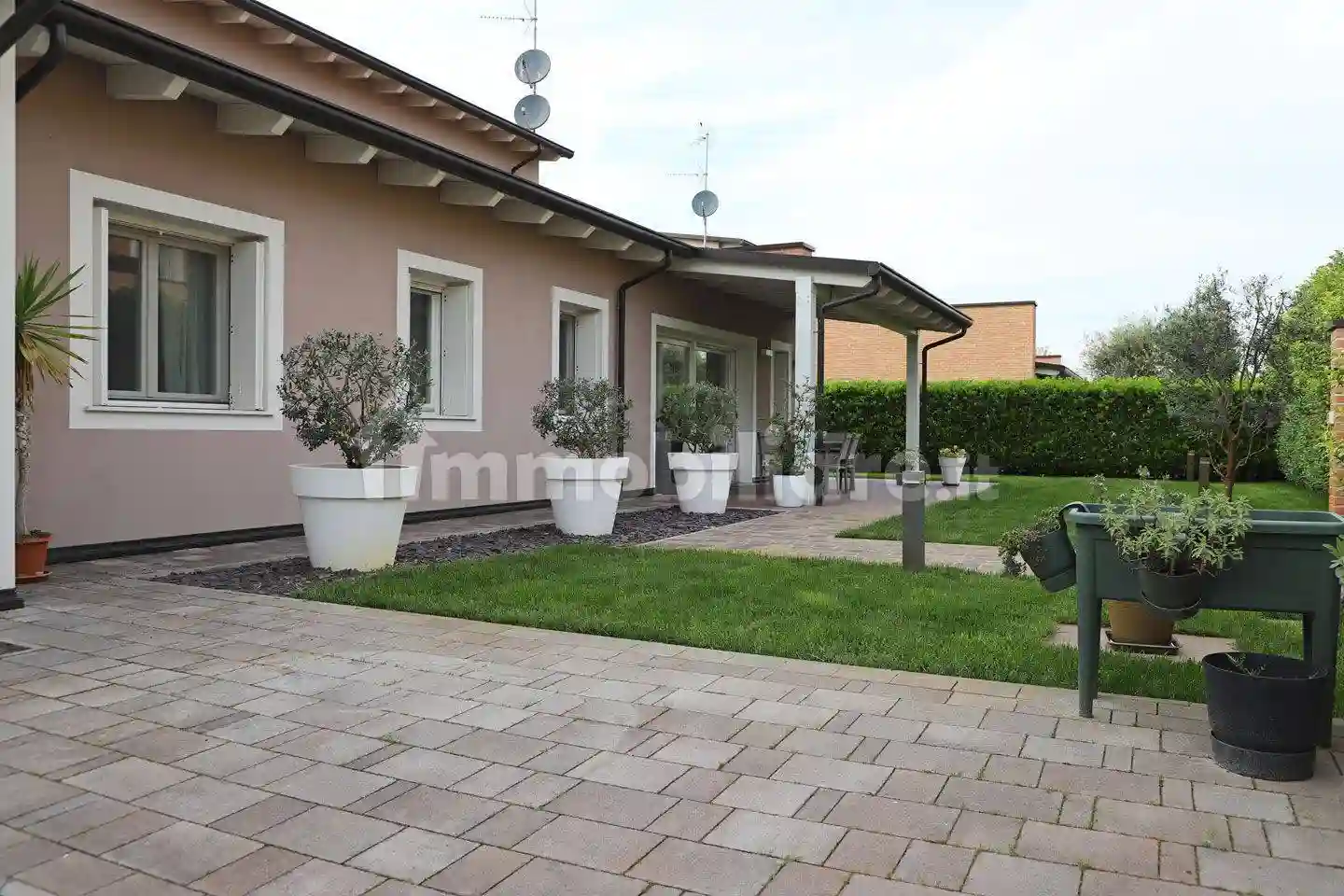 Villa - foto 3