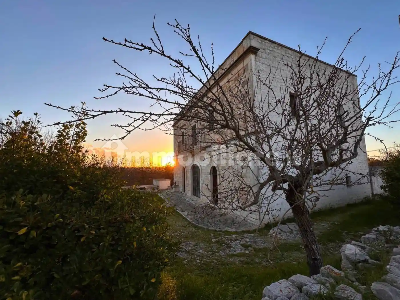 Palazzo - Edificio in vendita a Cisternino