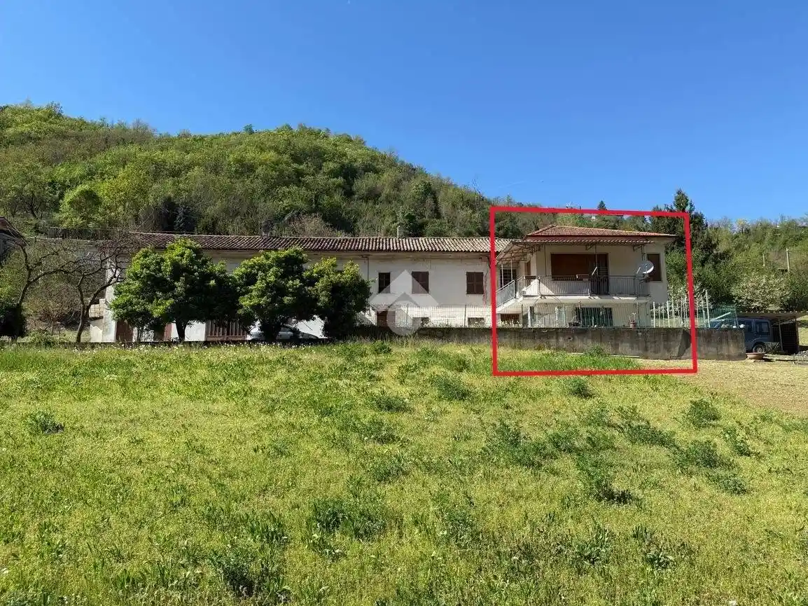 Casa indipendente in vendita a Canelli