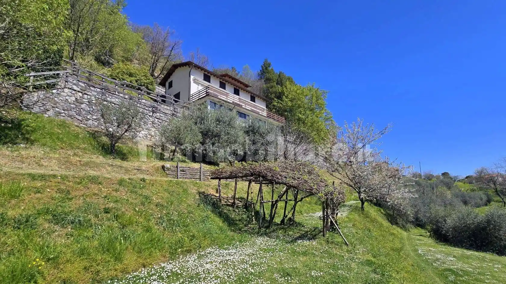 Villa in vendita a Fabbriche di Vergemoli