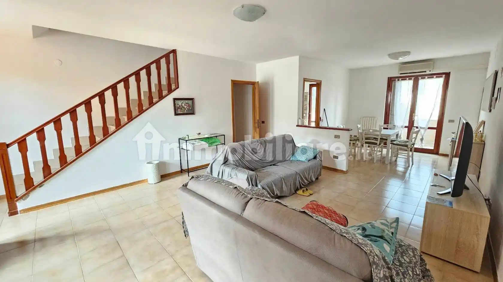 Casa indipendente in vendita a Cinigiano