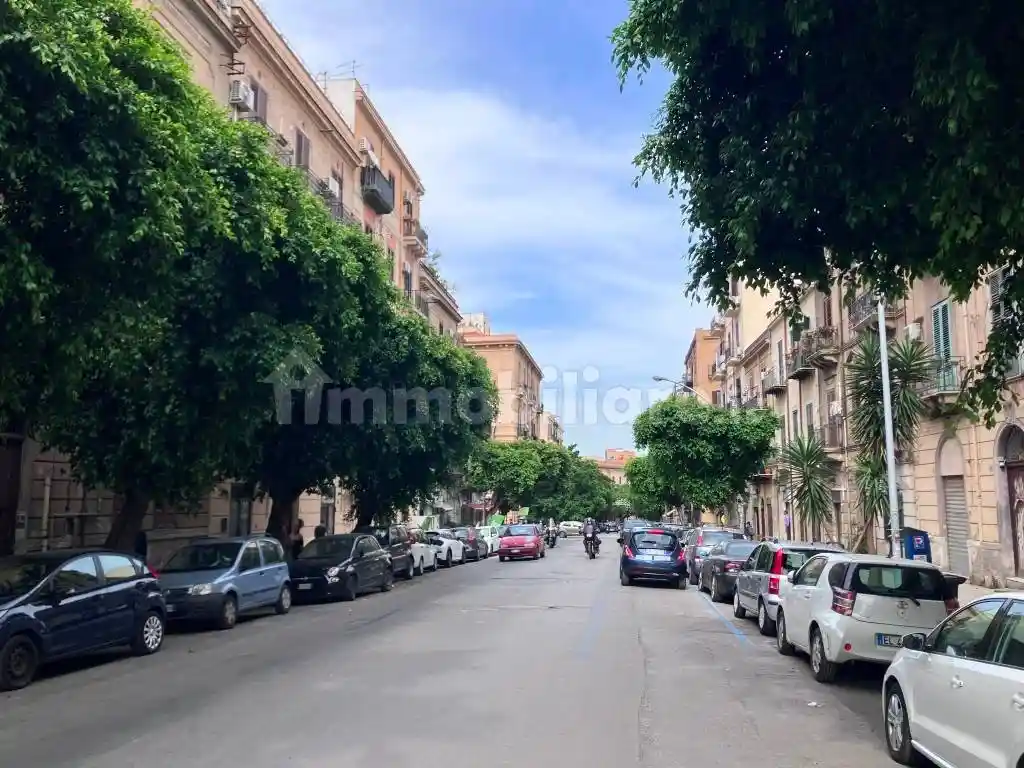 Appartamento in vendita a Palermo
