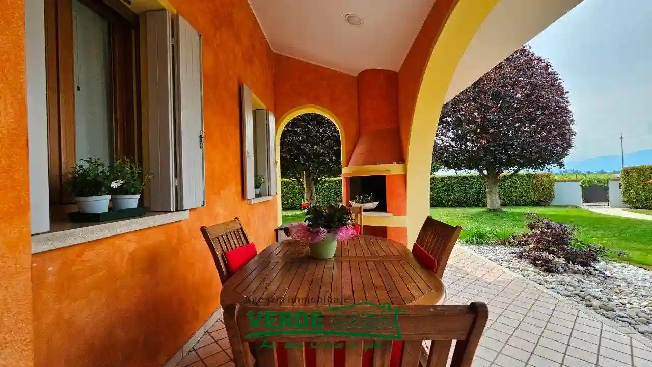 Villa - foto 3