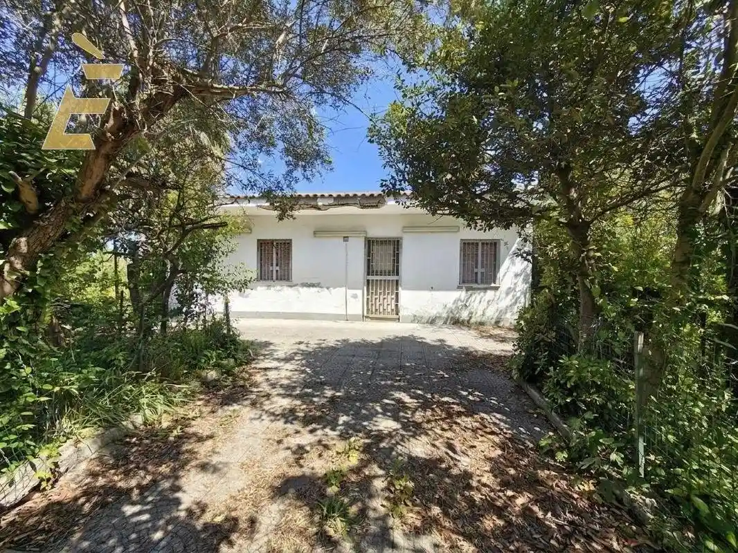 Villa in vendita a Giugliano in Campania