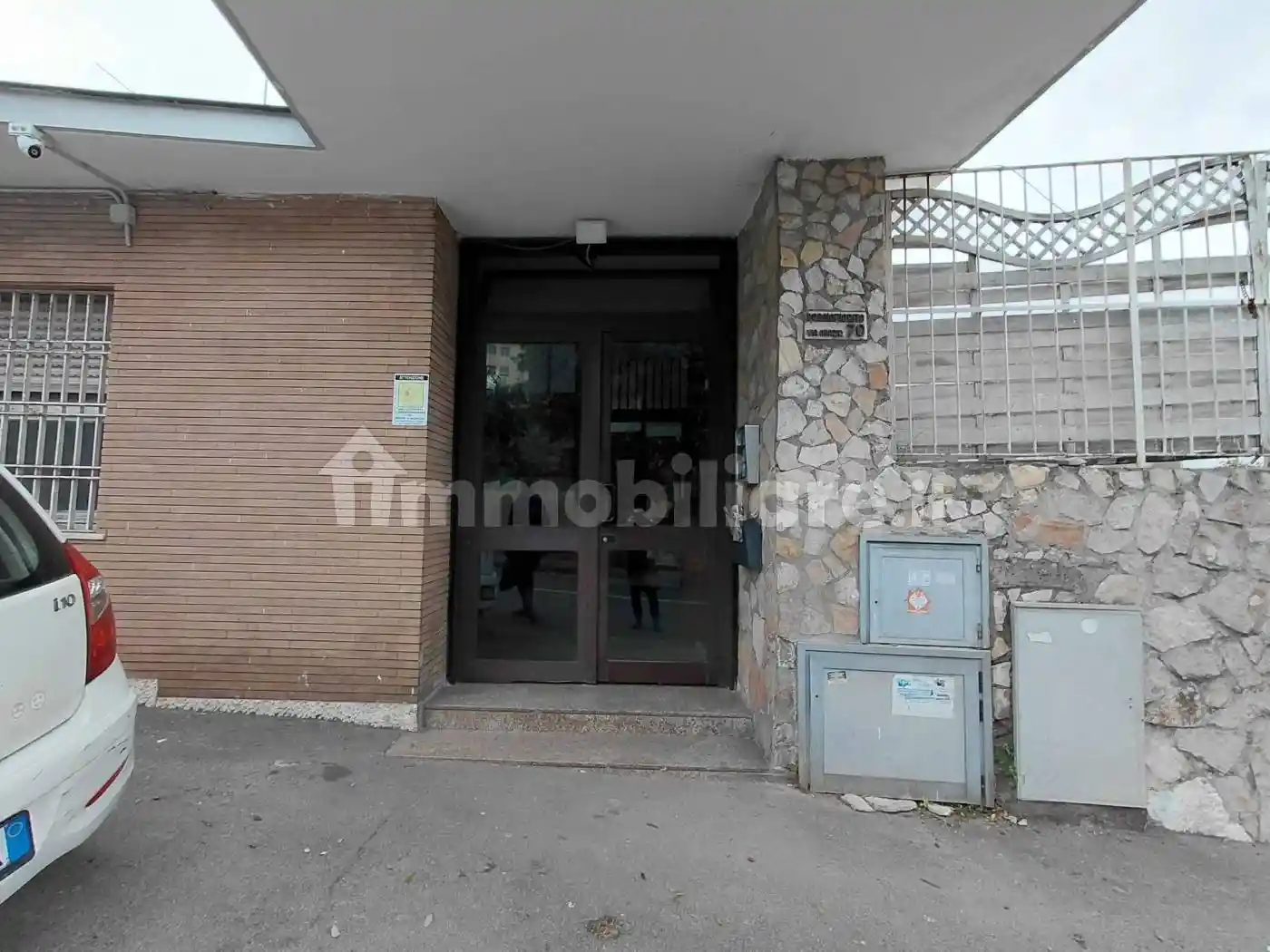 Appartamento in vendita a Napoli
