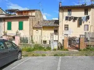Appartamento in vendita a Colle di Val d'Elsa