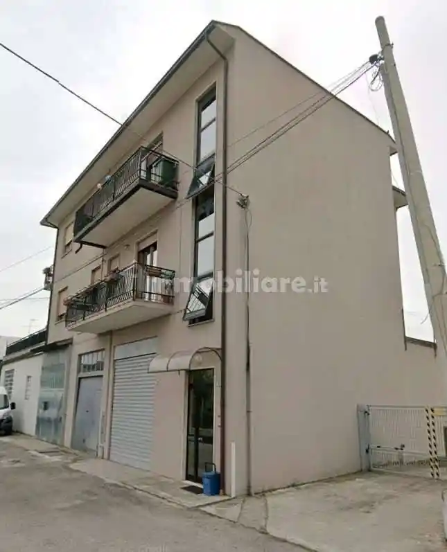 Appartamento in vendita a Montecchio Maggiore