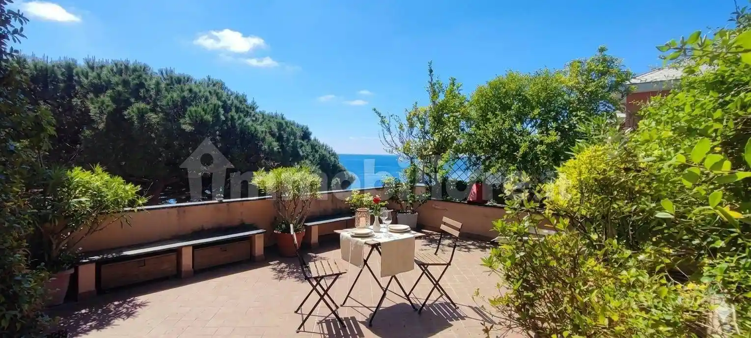 Appartamento in affitto a Arenzano