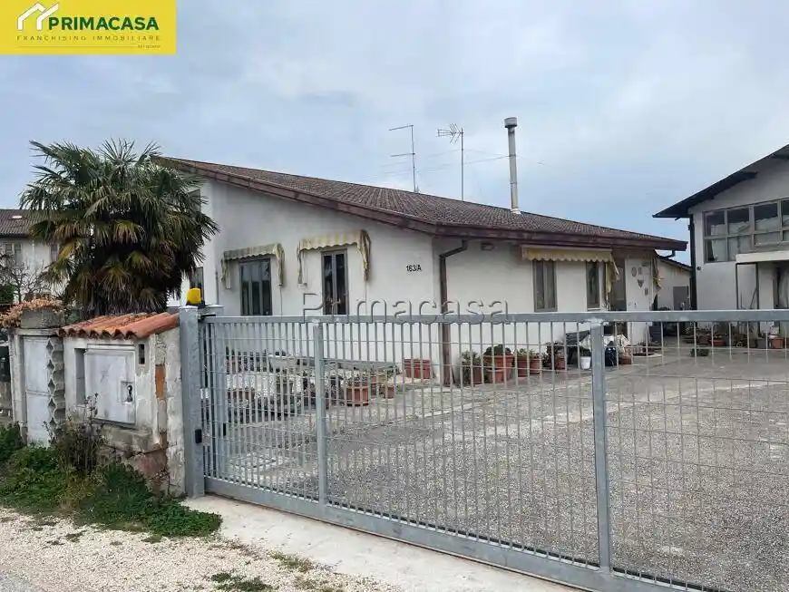 Casa indipendente in vendita a Chioggia