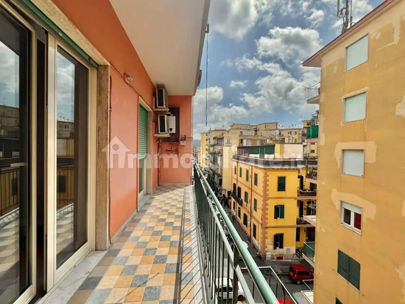 Appartamento in vendita a Napoli