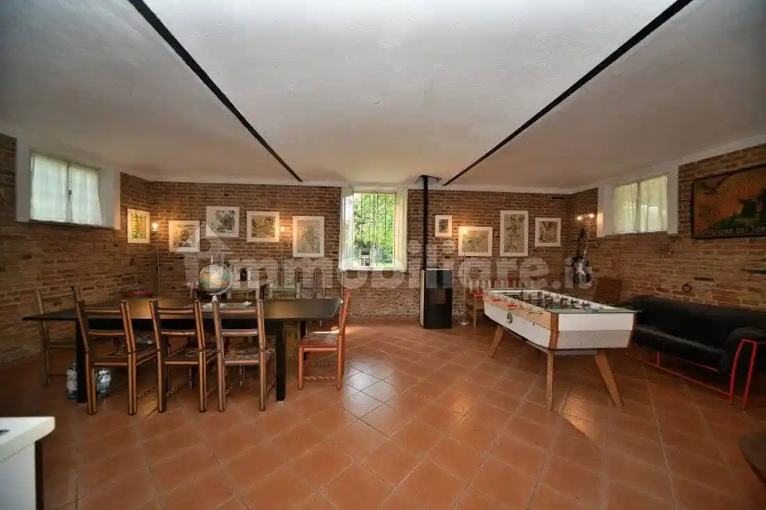 Rustico - Casale in vendita a Carpi