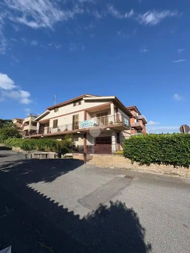 Villa in vendita a Albano Laziale