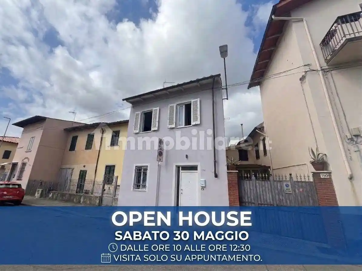 Casa indipendente in vendita a Campi Bisenzio