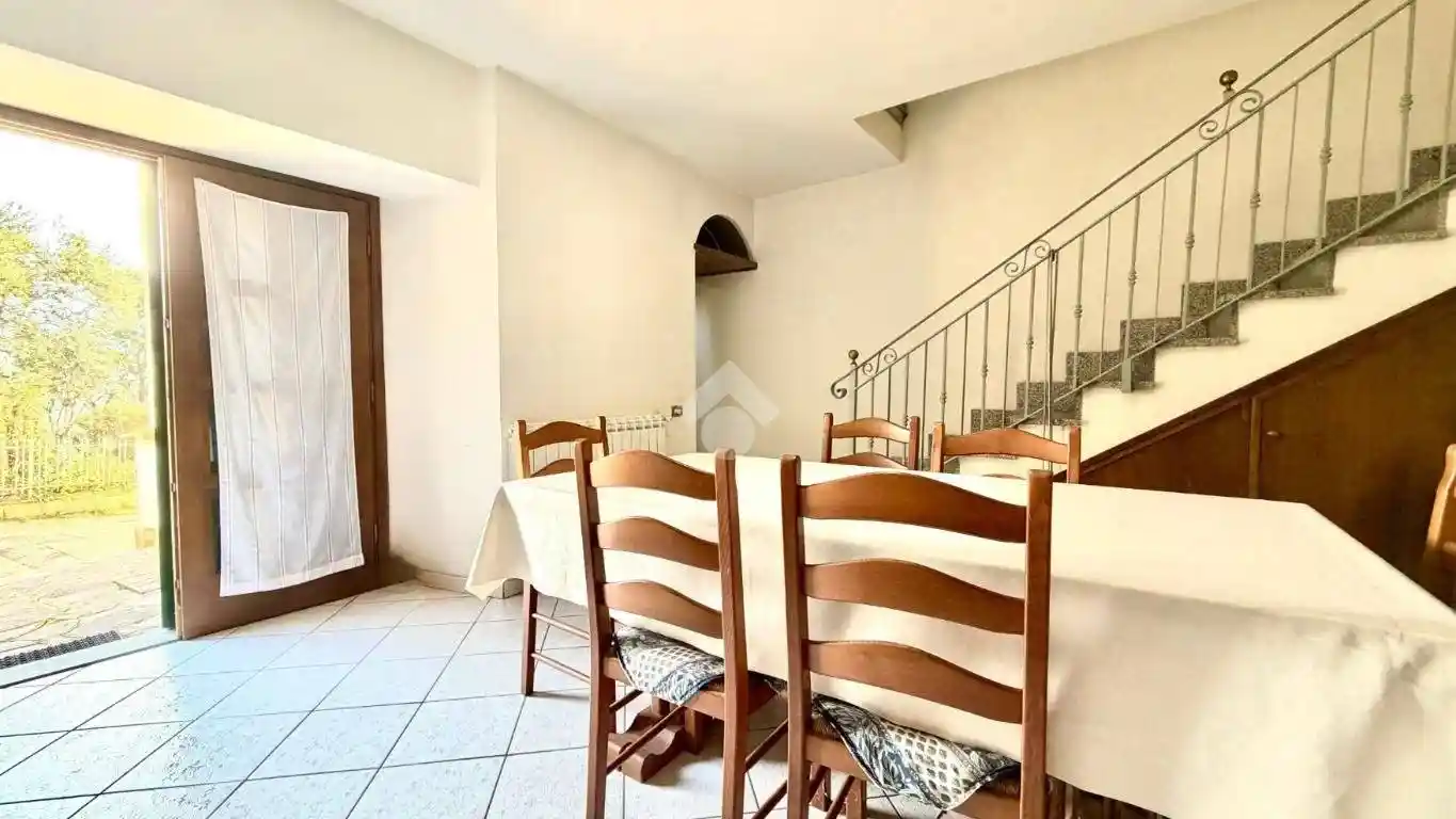 Casa indipendente in vendita a Pistoia