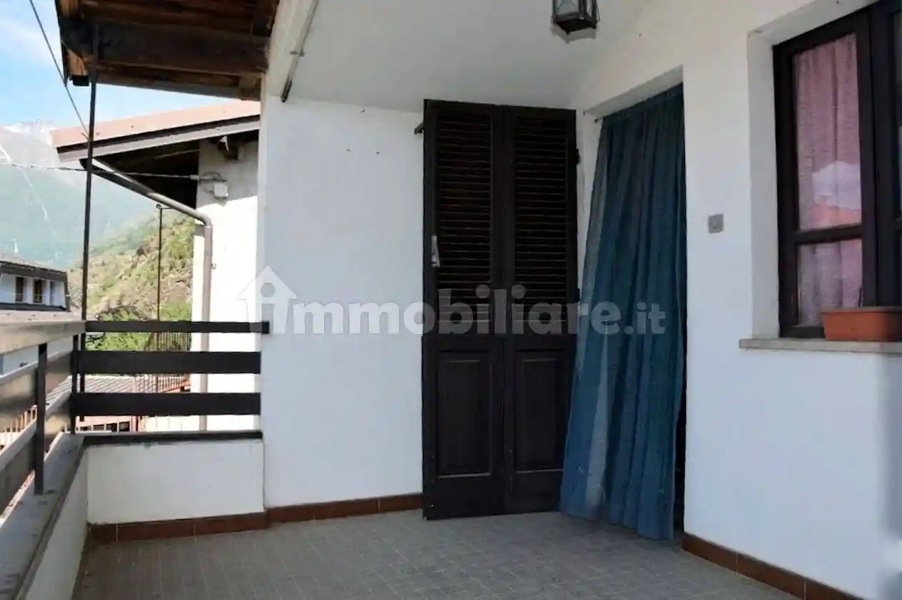 Appartamento in vendita a Mompantero