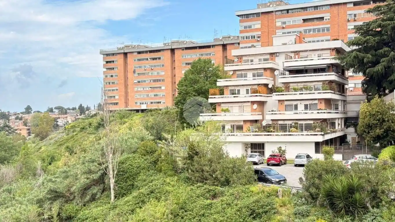 Appartamento in vendita a Roma