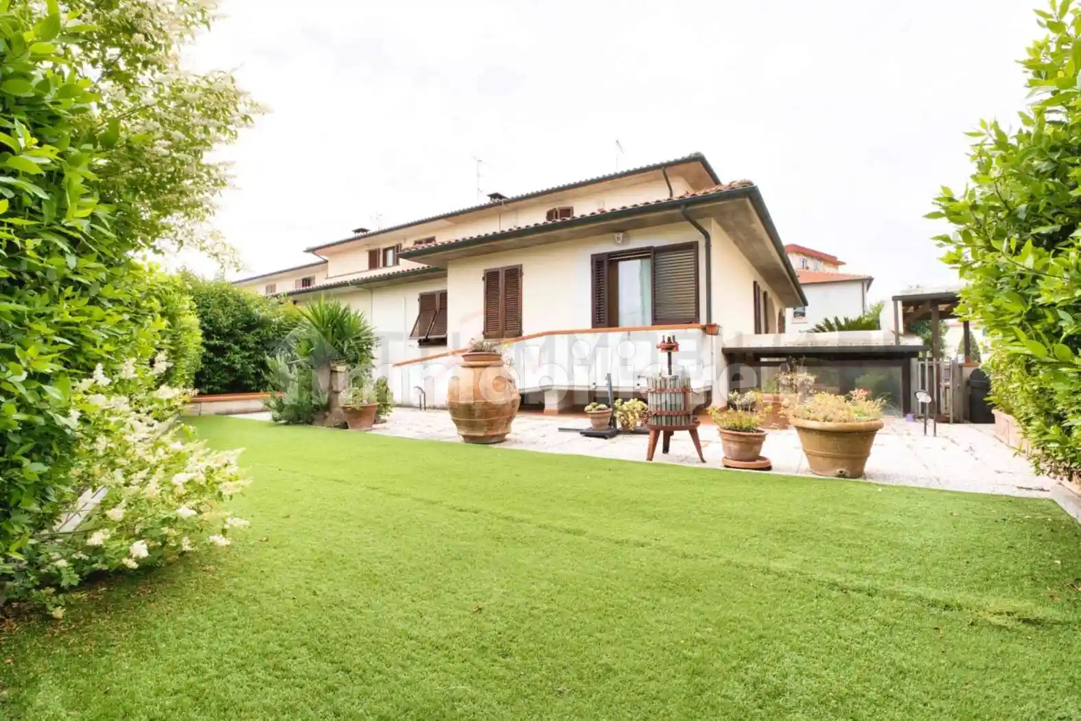 Casa indipendente in vendita a Campiglia Marittima