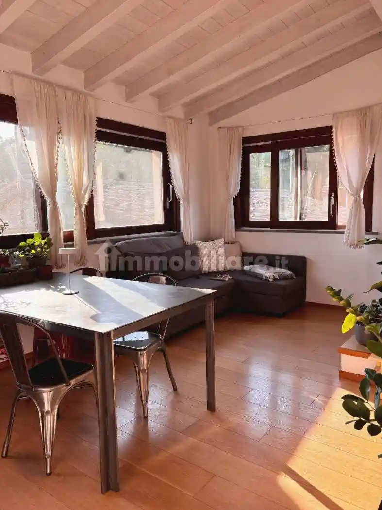 Appartamento in vendita a Rivergaro