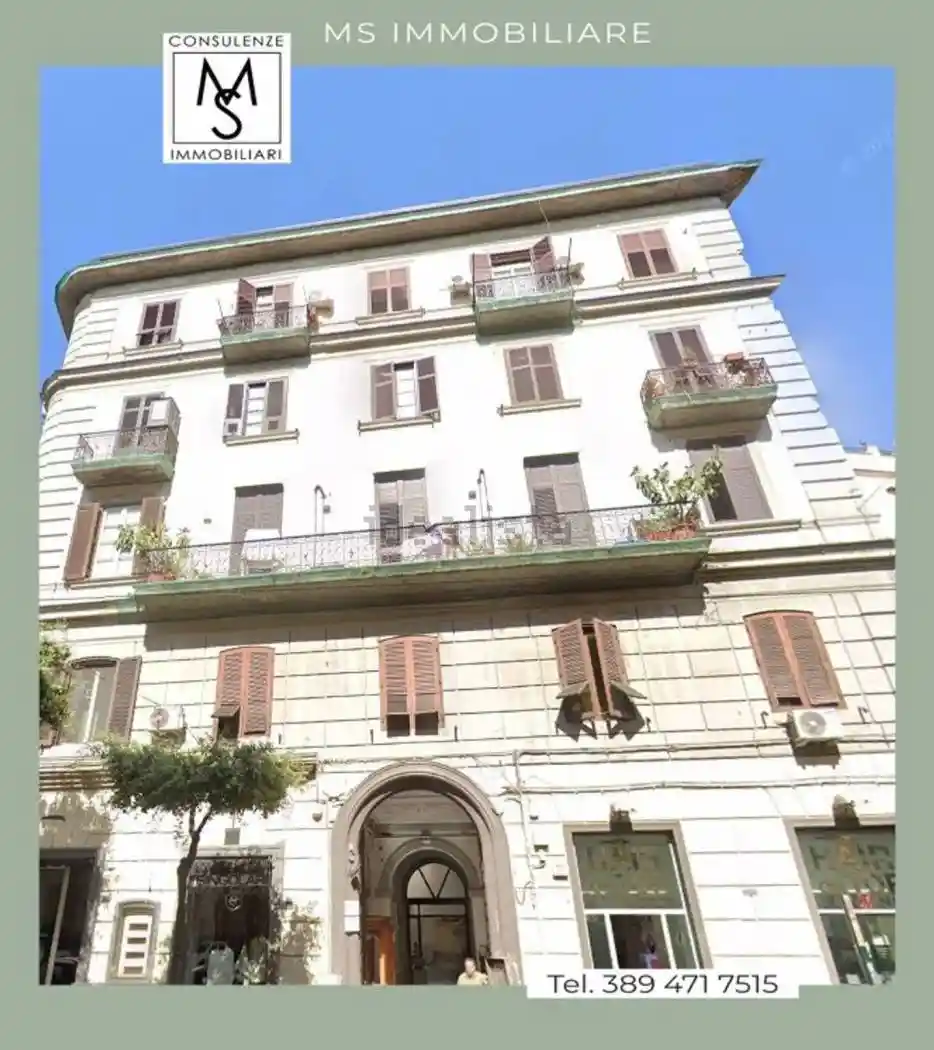 Appartamento in vendita a Napoli