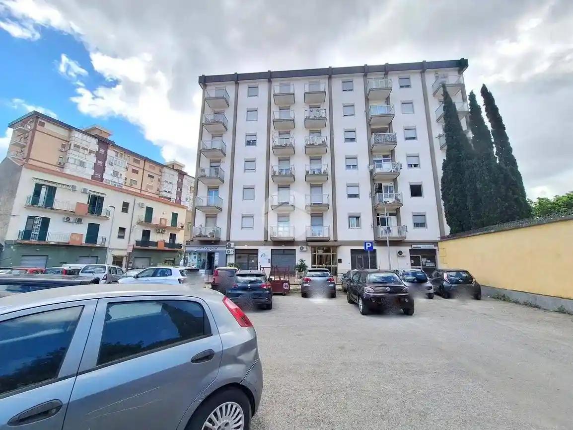 Appartamento in vendita a Palermo