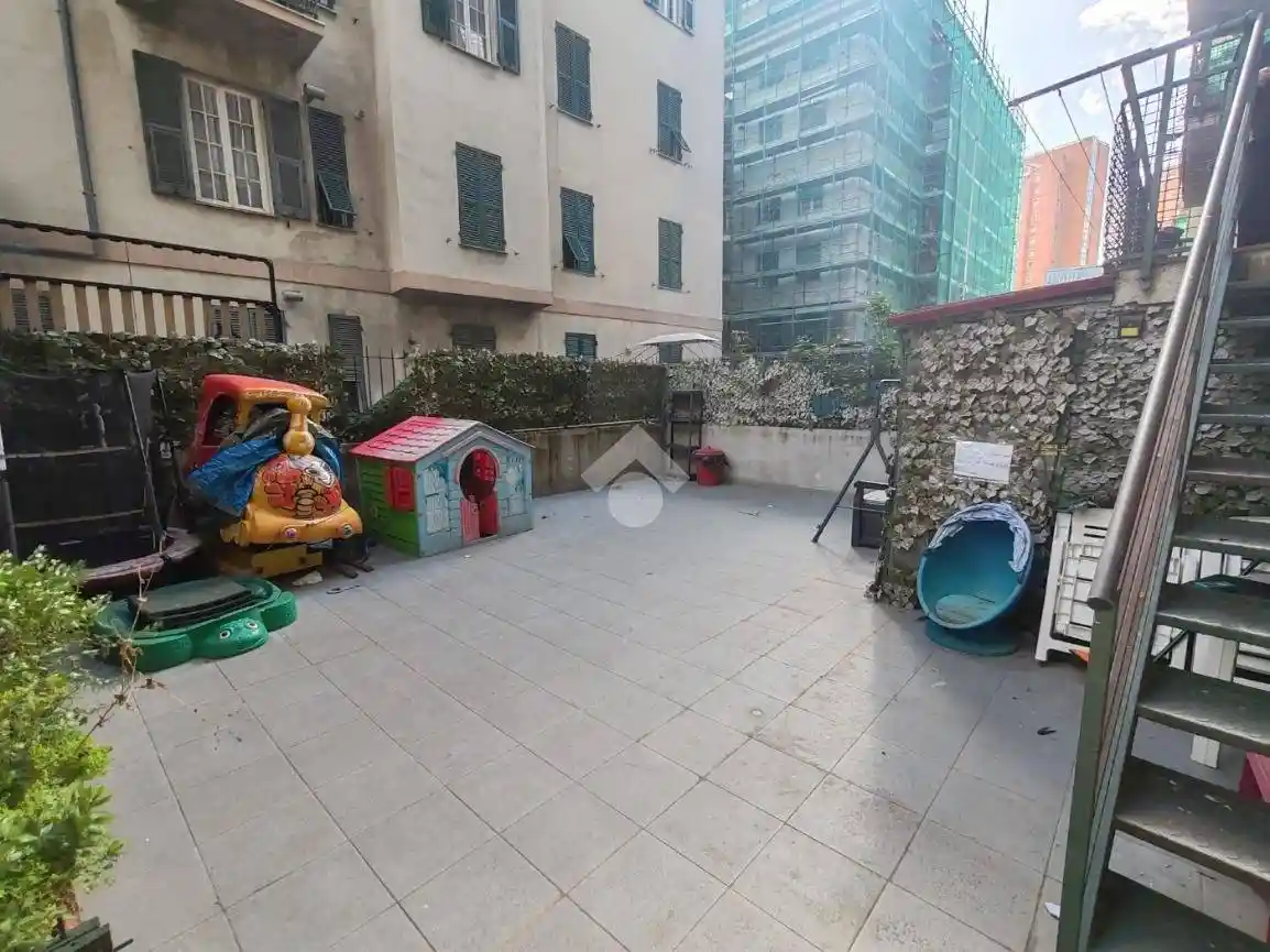 Appartamento in vendita a Genova