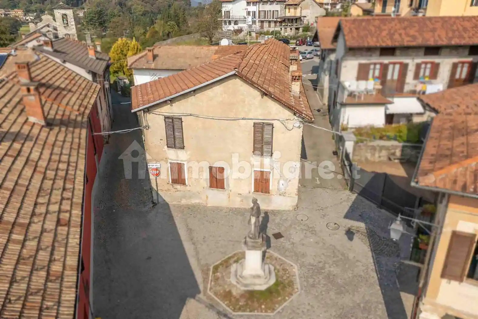 Casa indipendente in vendita a Miasino