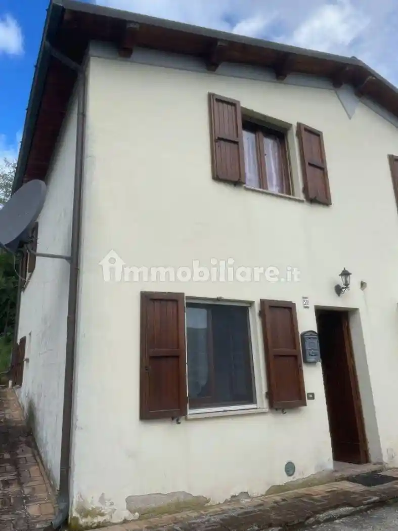 Villetta a schiera in vendita a Sassoferrato