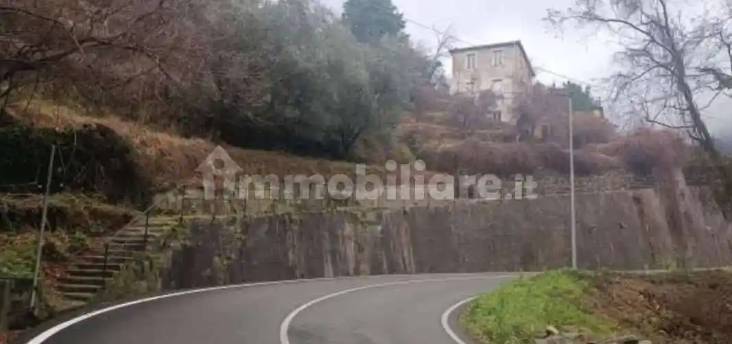 Appartamento in vendita a Favale di Malvaro