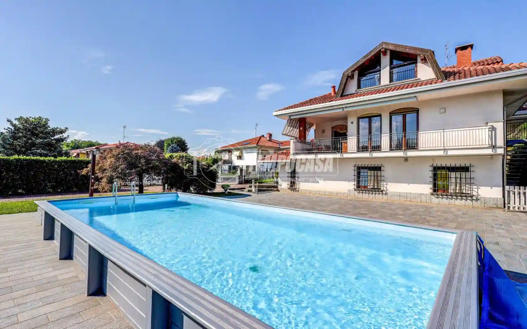 Villa - foto 2