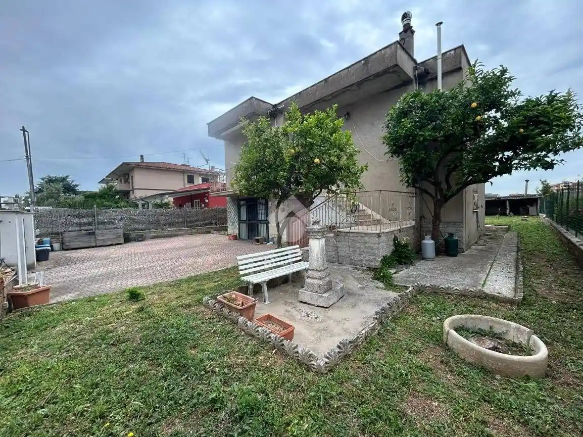 Casa indipendente in vendita a Aprilia