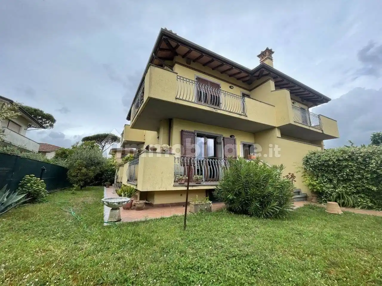 Villa in vendita a Pietrasanta