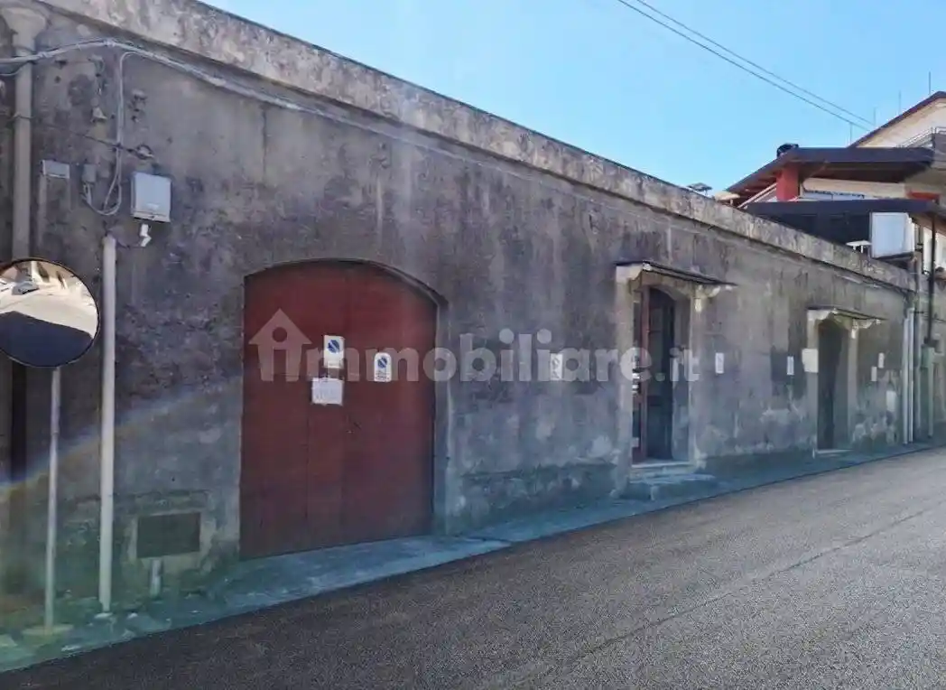 Rustico - Casale in vendita a Aci Bonaccorsi