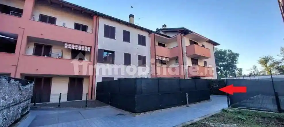 Appartamento in vendita a Casirate d'Adda