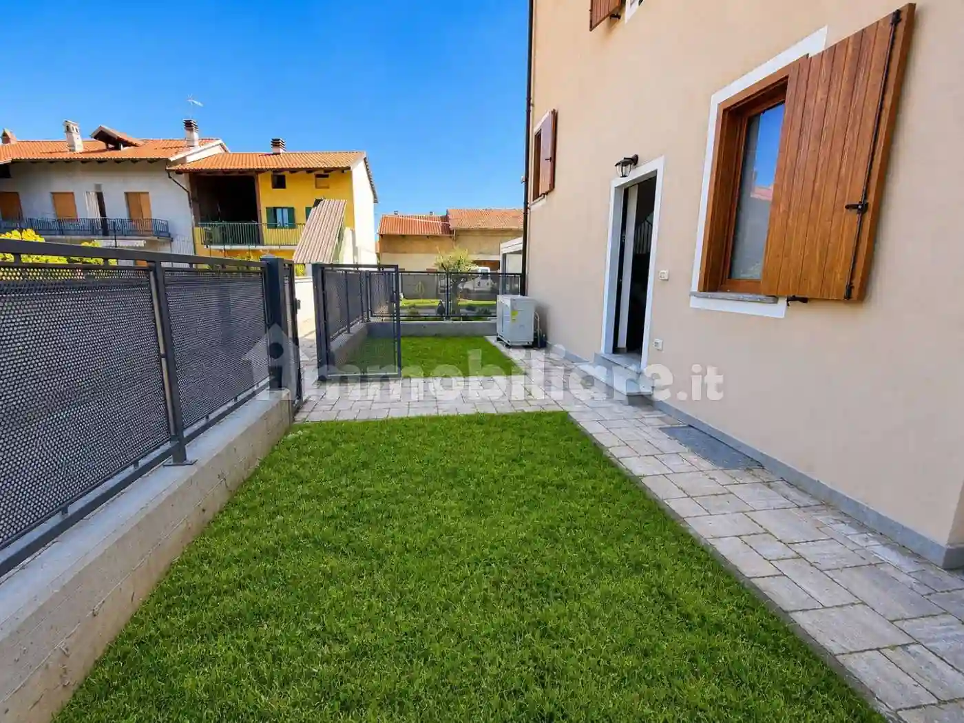 Villetta a schiera - foto 2
