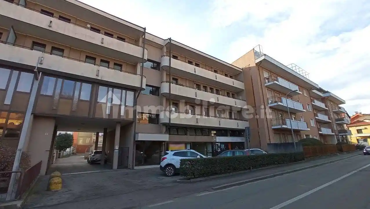 Appartamento in vendita a Borgomanero