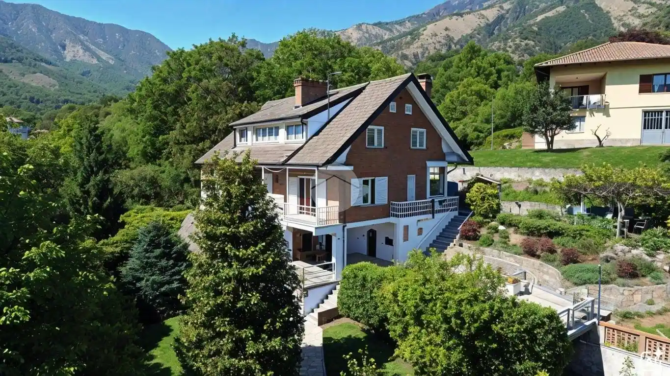 Villa in vendita a Val della Torre