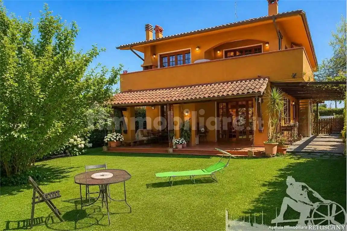 Villa in vendita a Forte dei Marmi