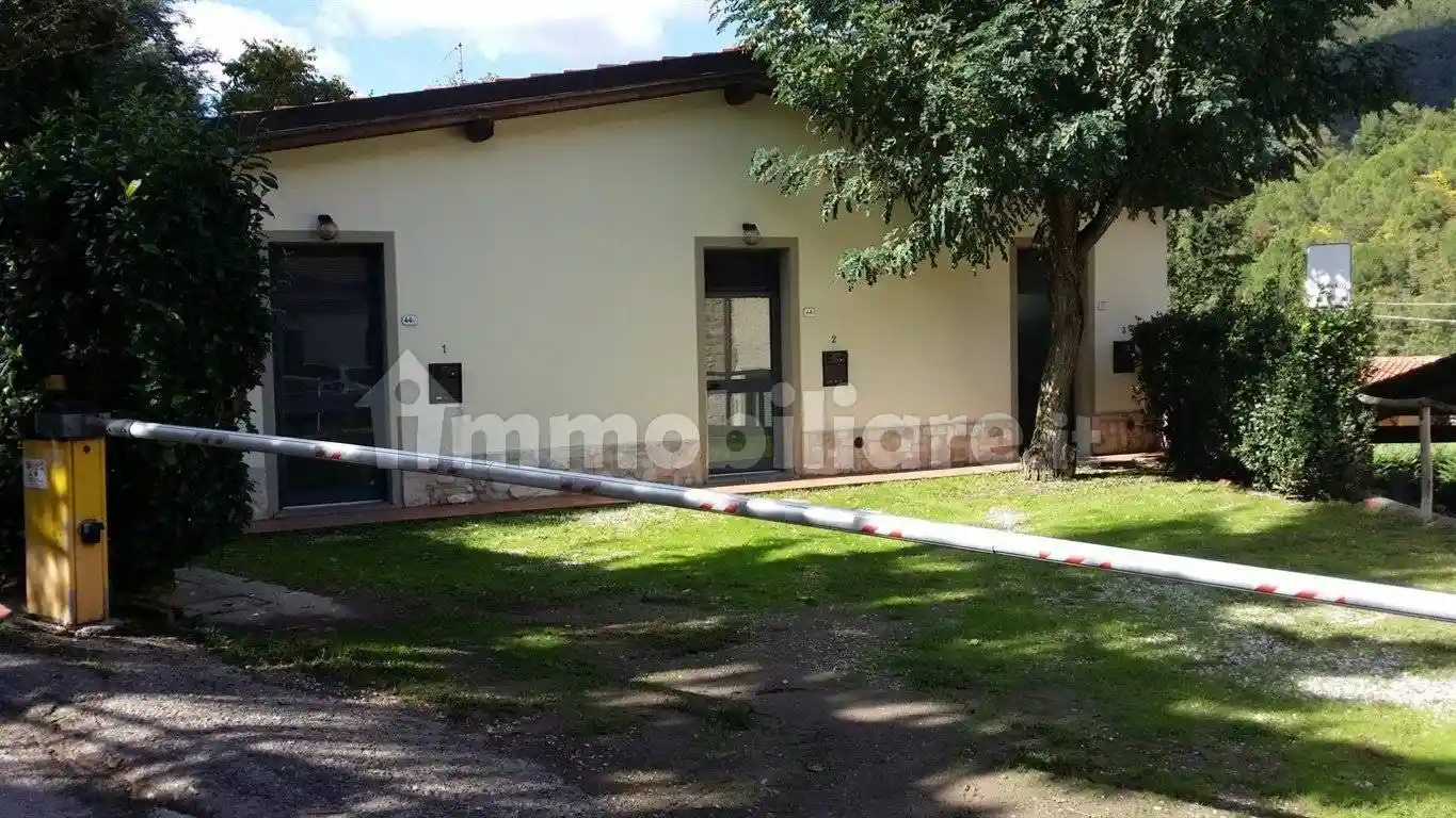 Casa indipendente in affitto a Vicchio